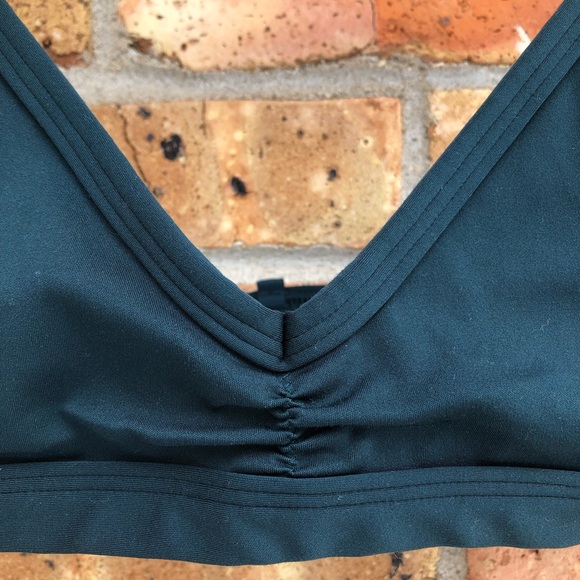 Gymshark Minimal Forest Green Sports Bra - Picture 4 of 8